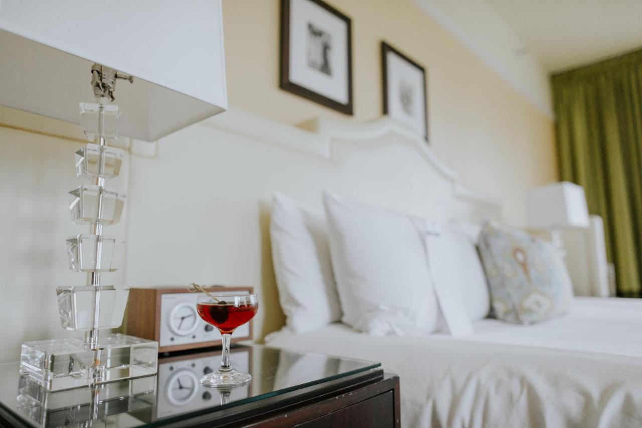Hotel Deluxe Portland Bagian luar foto
