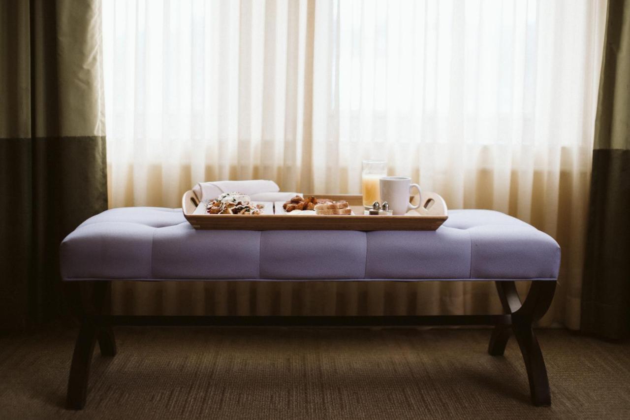 Hotel Deluxe Portland Bagian luar foto